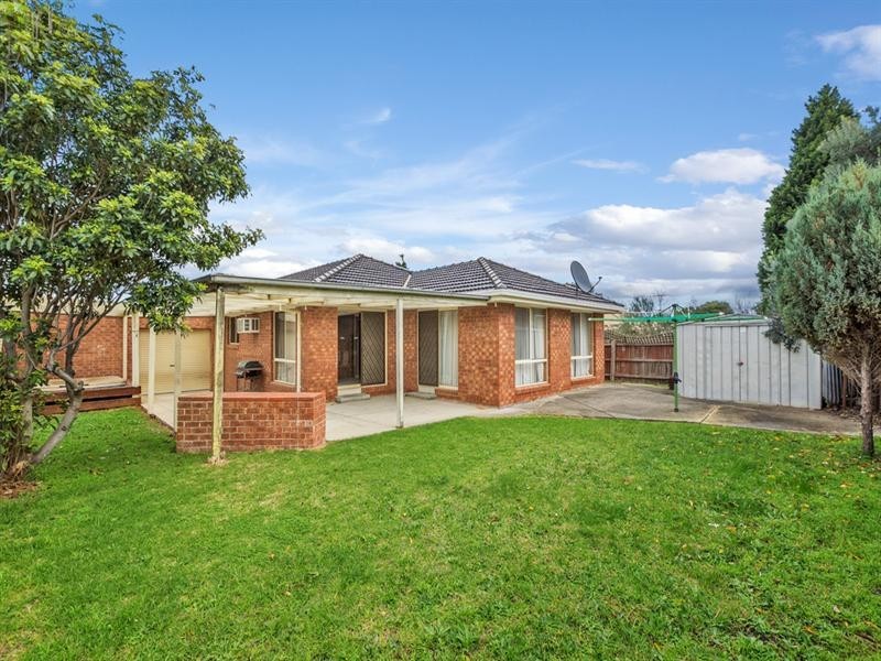 26 Sieben Close, Mill Park VIC 3082