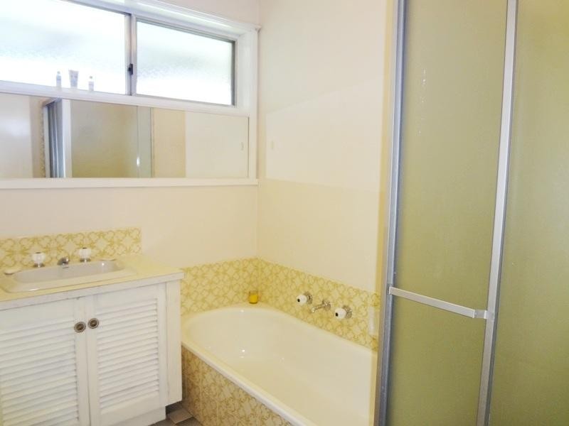 12 Cabot Drive, Epping VIC 3076