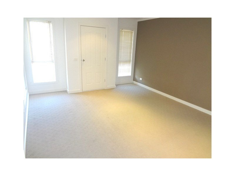 16/309 McDonalds Road, Epping VIC 3076