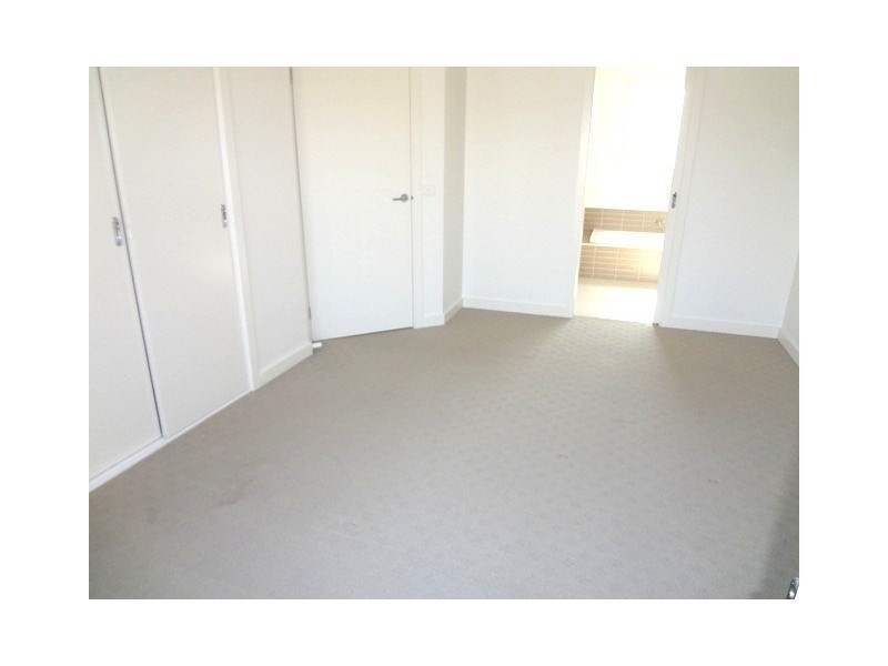 16/309 McDonalds Road, Epping VIC 3076