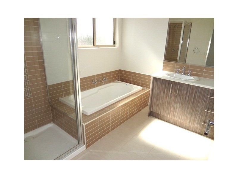 16/309 McDonalds Road, Epping VIC 3076