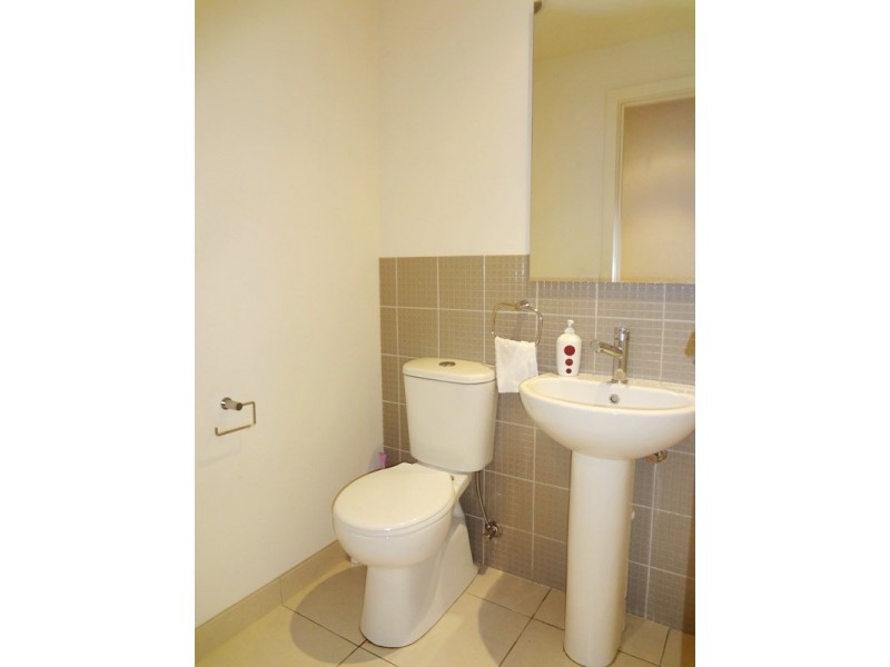 32 Waterlily Drive, Epping VIC 3076