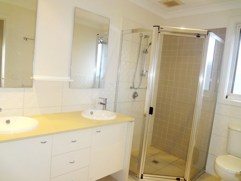 32 Waterlily Drive, Epping VIC 3076