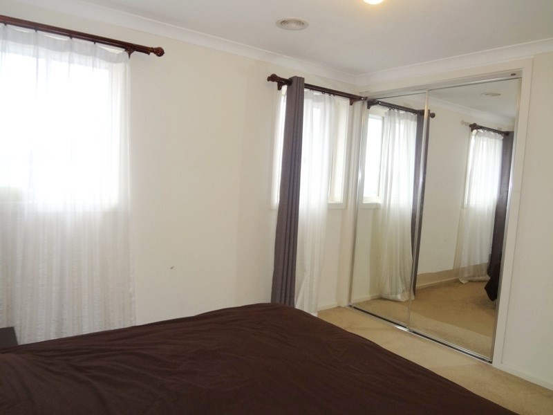 32 Waterlily Drive, Epping VIC 3076