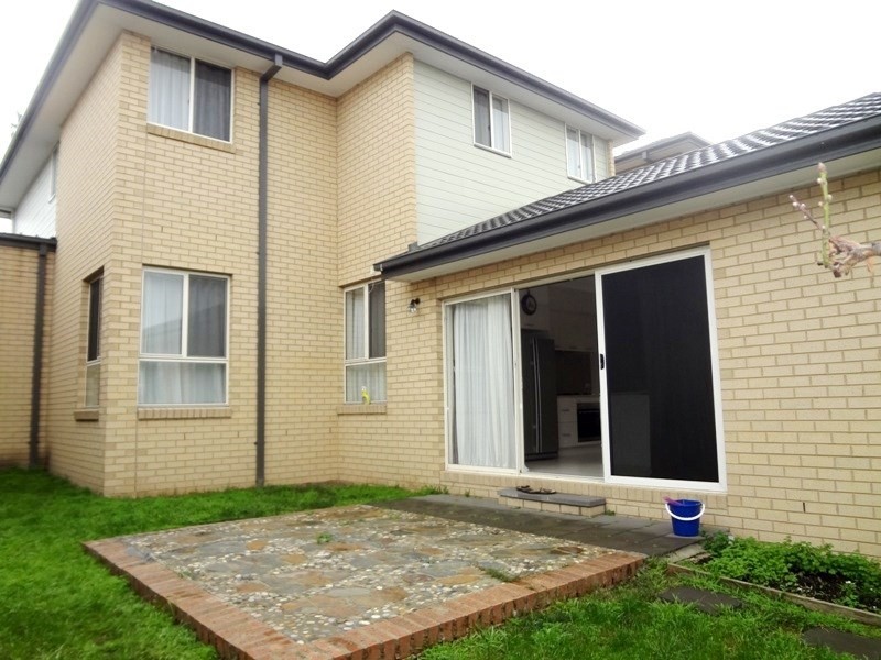 32 Waterlily Drive, Epping VIC 3076