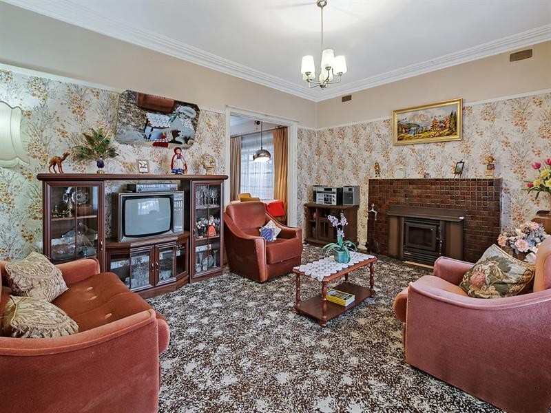 19 Derrick Street, Lalor VIC 3075