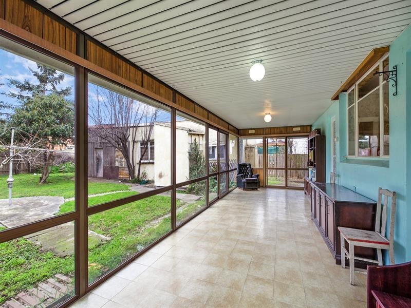 19 Derrick Street, Lalor VIC 3075