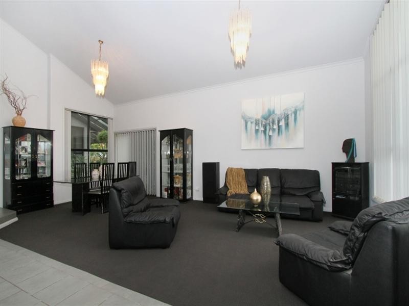 9 Randell Court, Mill Park VIC 3082