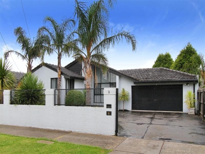 9 Randell Court, Mill Park VIC 3082