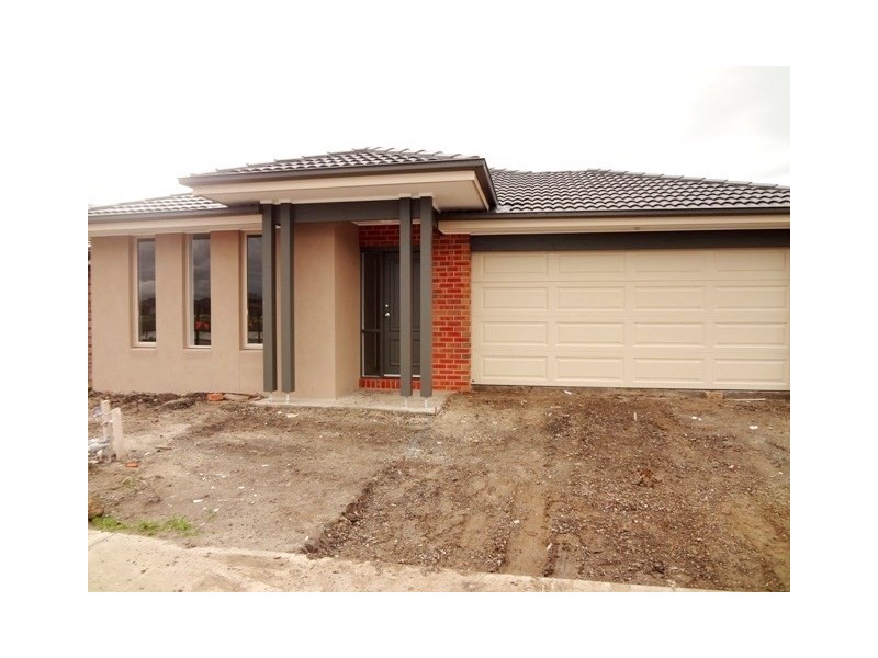 16 Darwin Way, Wollert VIC 3750