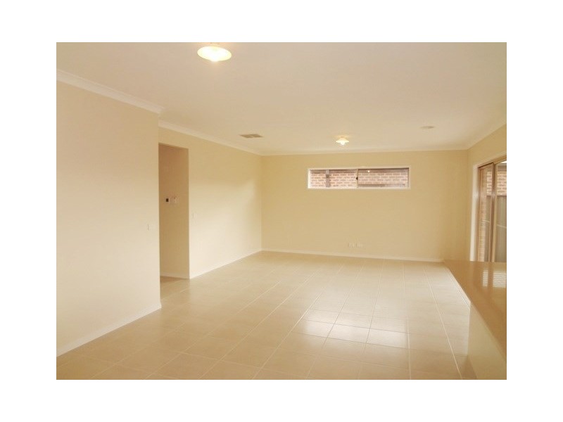16 Darwin Way, Wollert VIC 3750