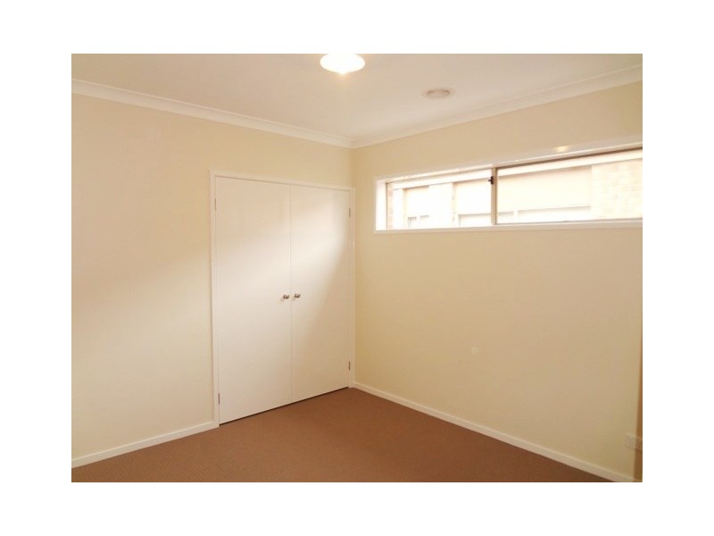 16 Darwin Way, Wollert VIC 3750