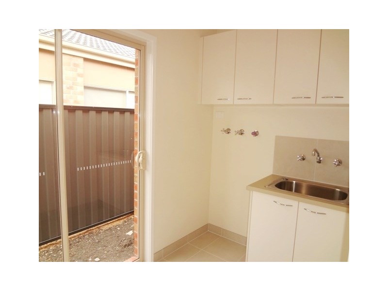 16 Darwin Way, Wollert VIC 3750