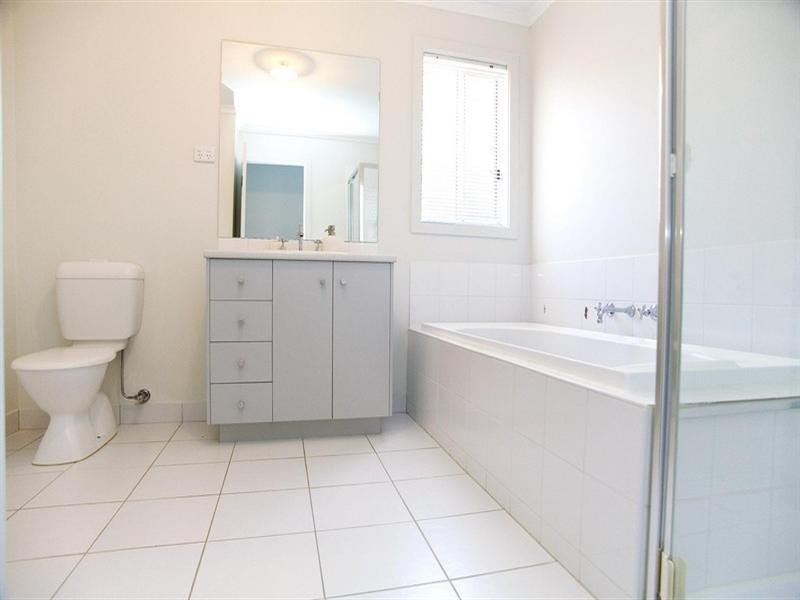 53 Shaftsbury Drive, Epping VIC 3076