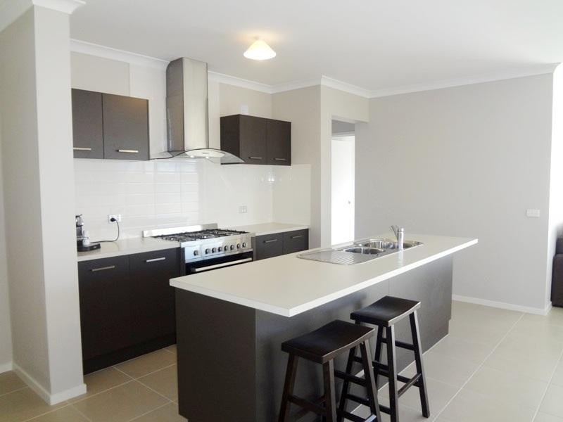 5 Cloverfield Crescent, (Wollert), Epping VIC 3076