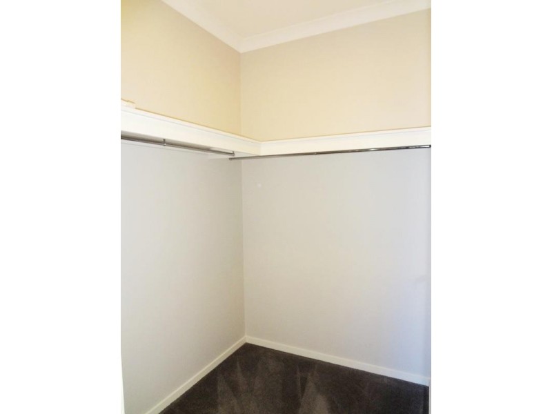 5 Cloverfield Crescent, (Wollert), Epping VIC 3076