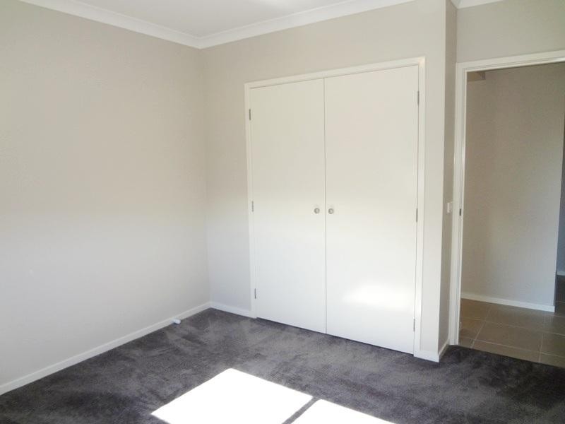 5 Cloverfield Crescent, (Wollert), Epping VIC 3076