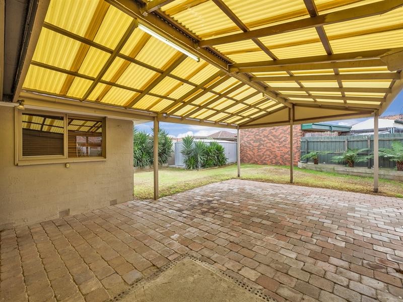 4 Dianne Court, Lalor VIC 3075