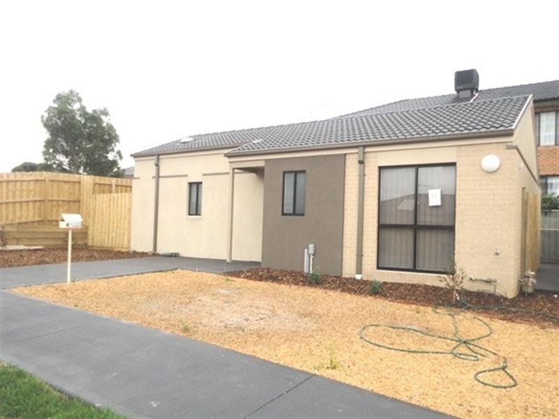 13/12 Kirkland Court, Epping VIC 3076