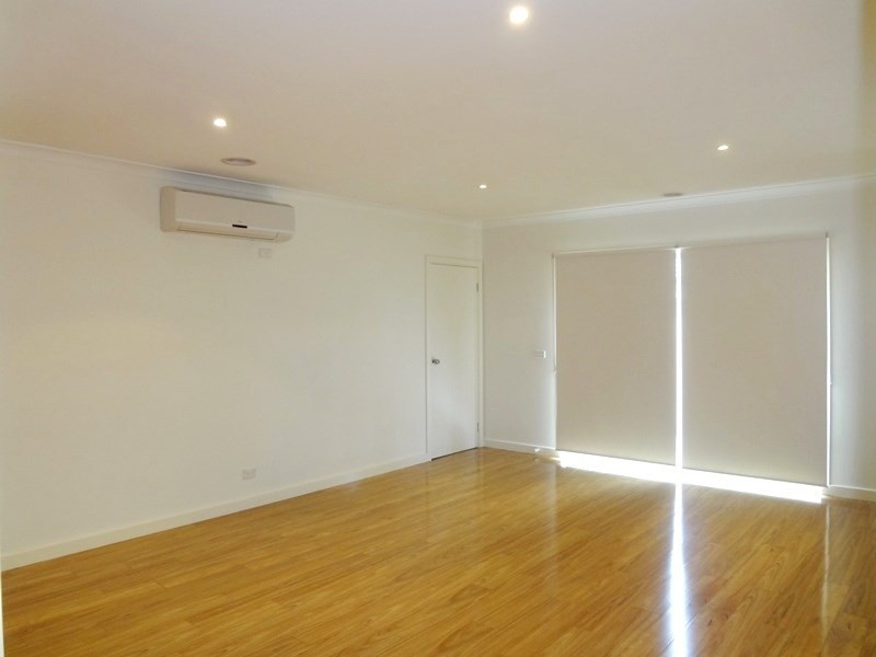 9/9 Garth Place, Epping VIC 3076