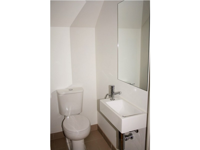 4 Poinsettia Court, Bundoora VIC 3083