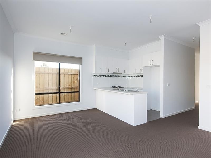 17 Oriano Street, Epping VIC 3076