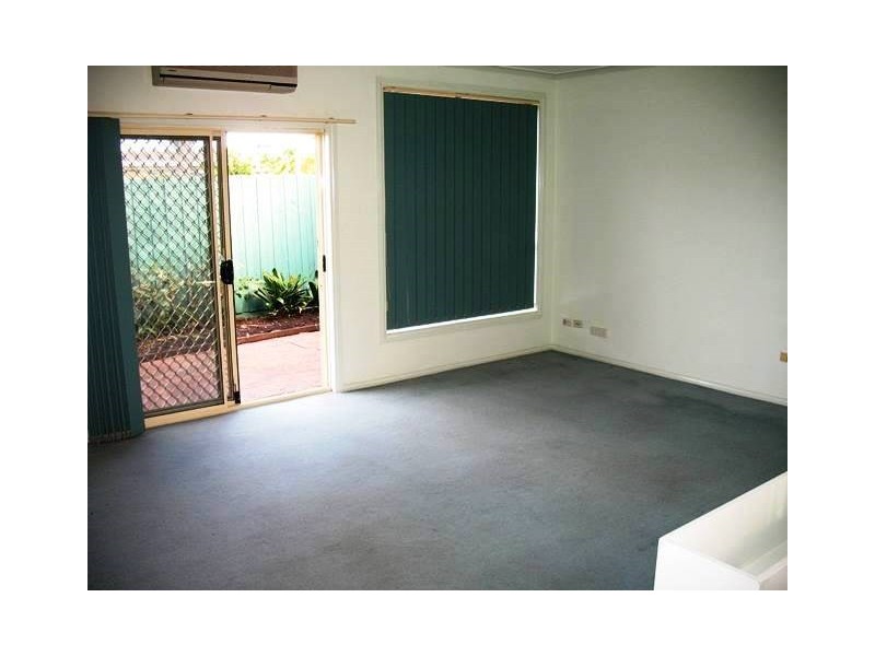 73 Powell Street (Regent), Reservoir VIC 3073