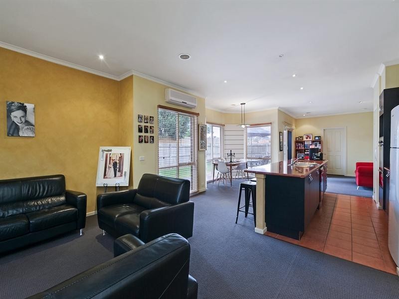 2 Columbine Court, Epping VIC 3076