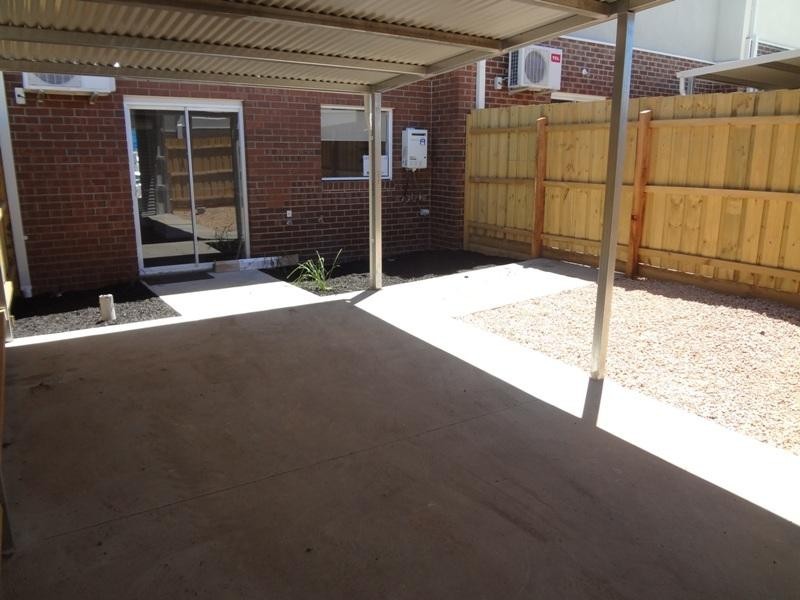 6 Oriano Street, Epping VIC 3076