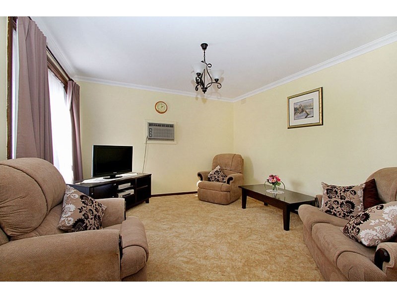 4/6 Mack Street, Reservoir VIC 3073