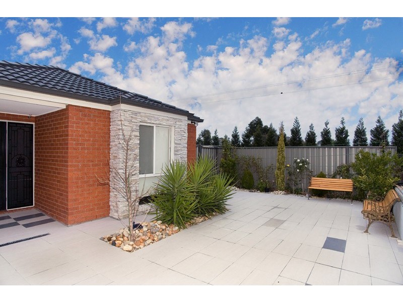 2 Rocky Court, Epping VIC 3076