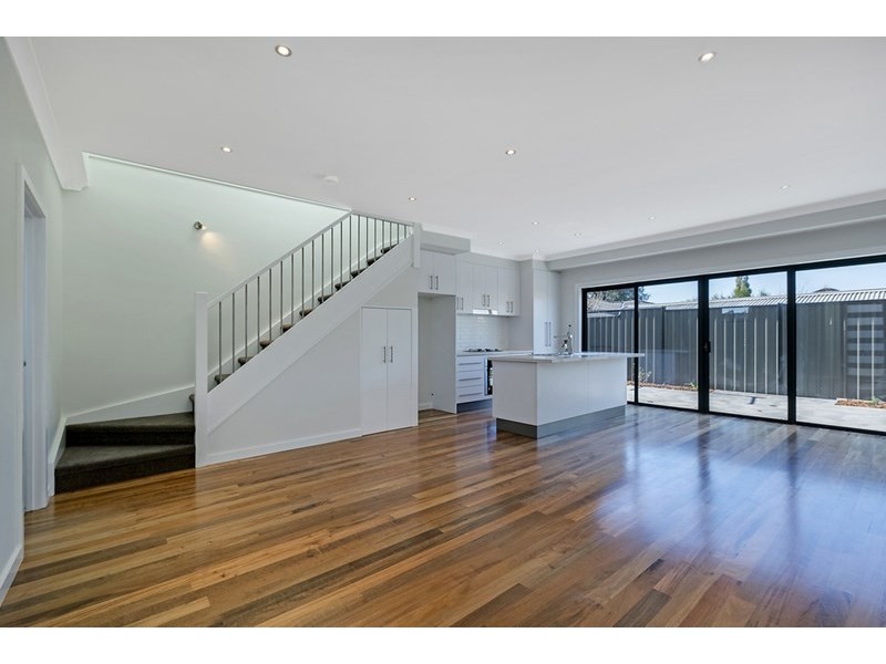 2/56 Richards Street, Lalor VIC 3075