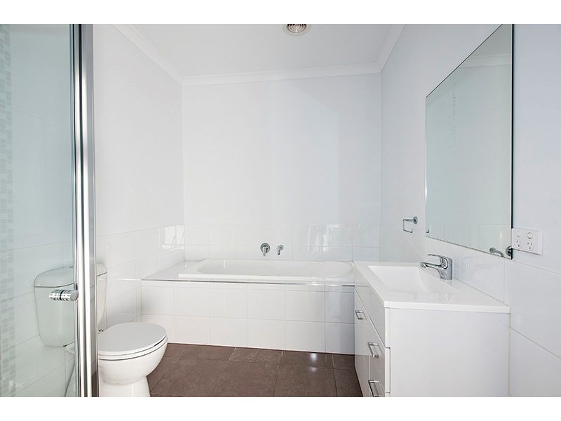 17 Oriano Road, Epping VIC 3076