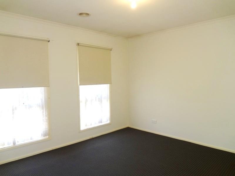16 Erindale Place, Craigieburn VIC 3064