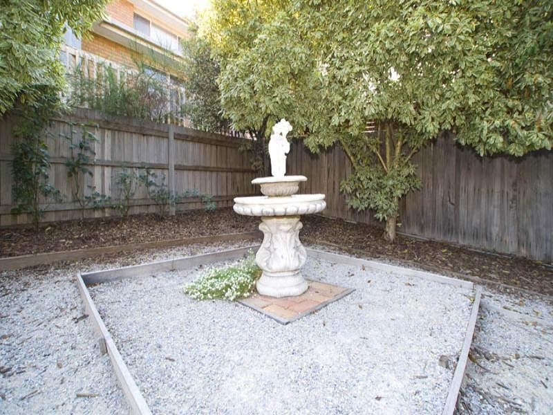 31 Longwood Drive, Epping VIC 3076