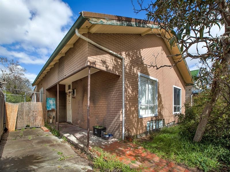 16 Aberdeen Grove, Northcote VIC 3070