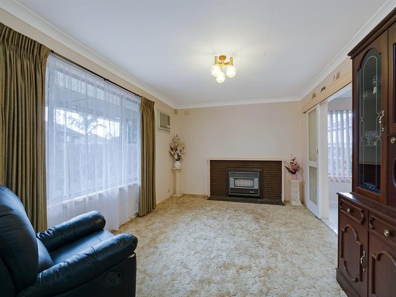 19 Kalara Close, Lalor VIC 3075