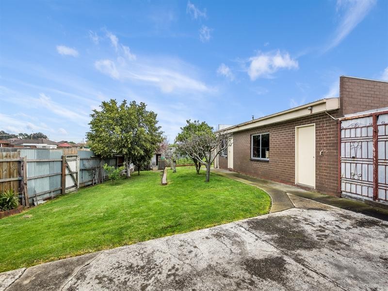 19 Kalara Close, Lalor VIC 3075