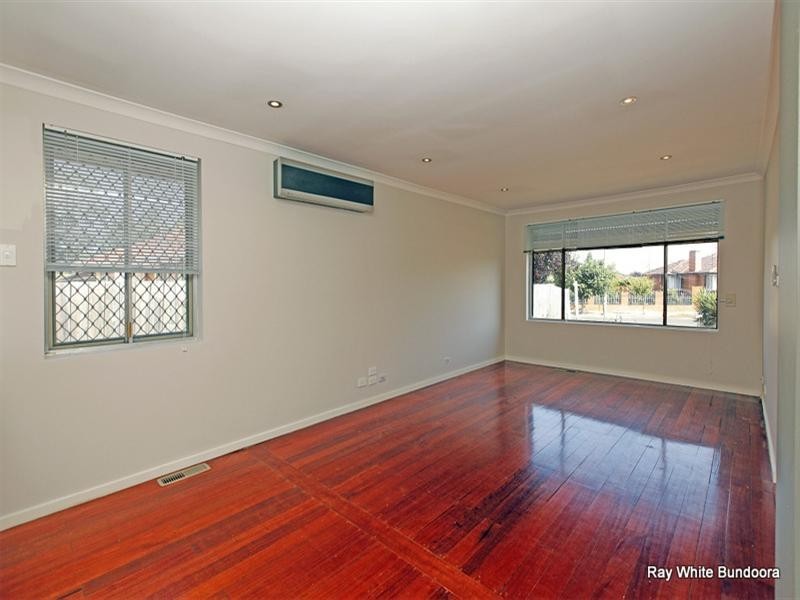 10 Kalara Close, Lalor VIC 3075