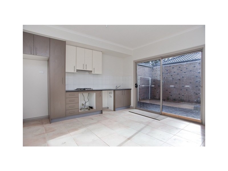 6/58-60 Memorial Avenue, Epping VIC 3076