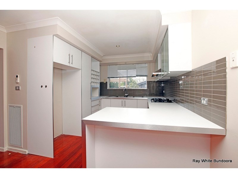 10 Kalara Close, Lalor VIC 3075