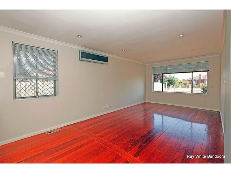 10 Kalara Close, Lalor VIC 3075