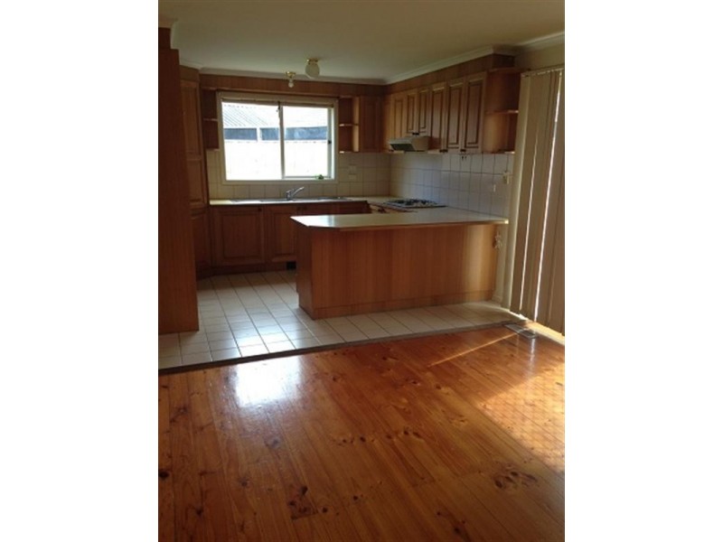 79a Grenda Drive, Mill Park VIC 3082