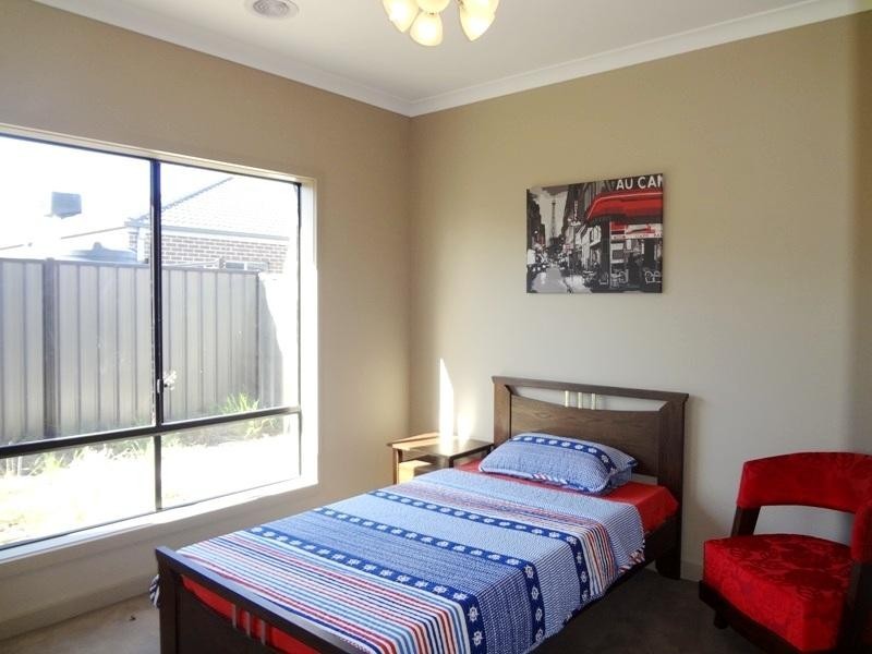 25 Allendale Avenue, Wollert VIC 3750