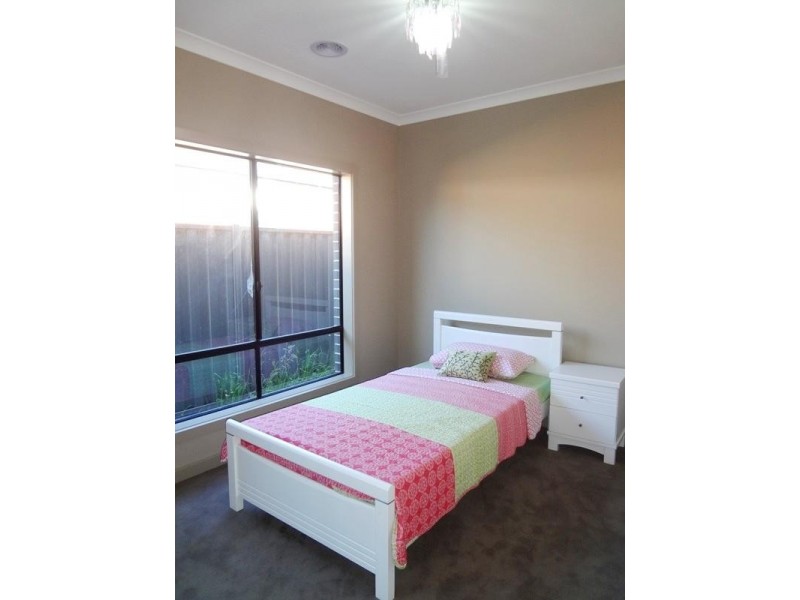 25 Allendale Avenue, Wollert VIC 3750