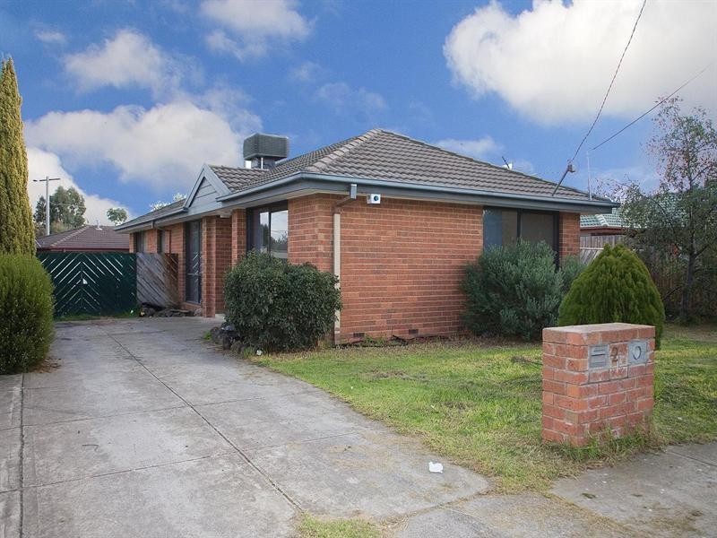 29 Pommel Crescent, Epping VIC 3076