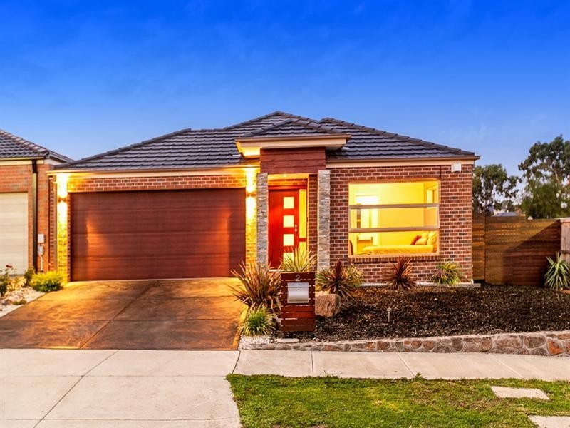 2 Cabarita Crescent, South Morang VIC 3752