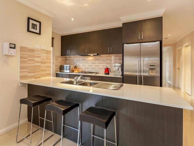 2 Cabarita Crescent, South Morang VIC 3752