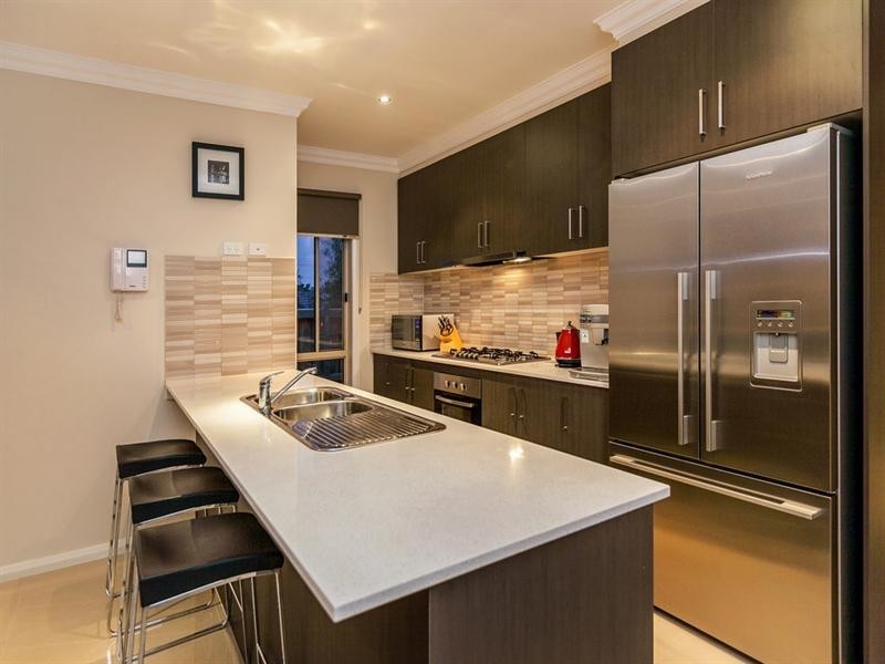 2 Cabarita Crescent, South Morang VIC 3752