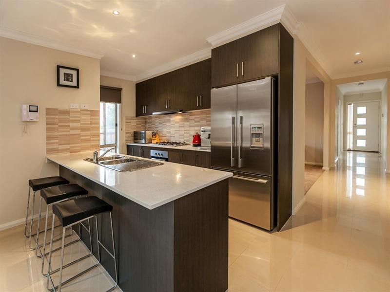 2 Cabarita Crescent, South Morang VIC 3752